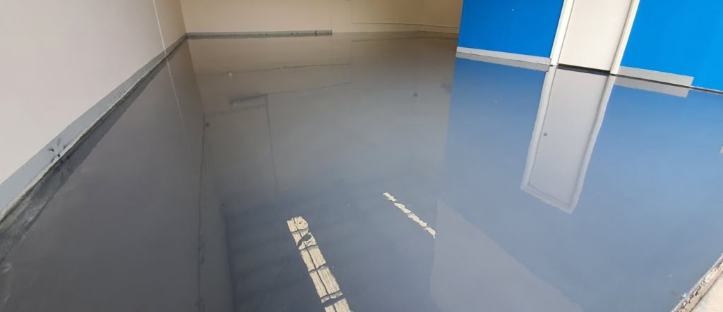 Epoxy flooring is slippery.