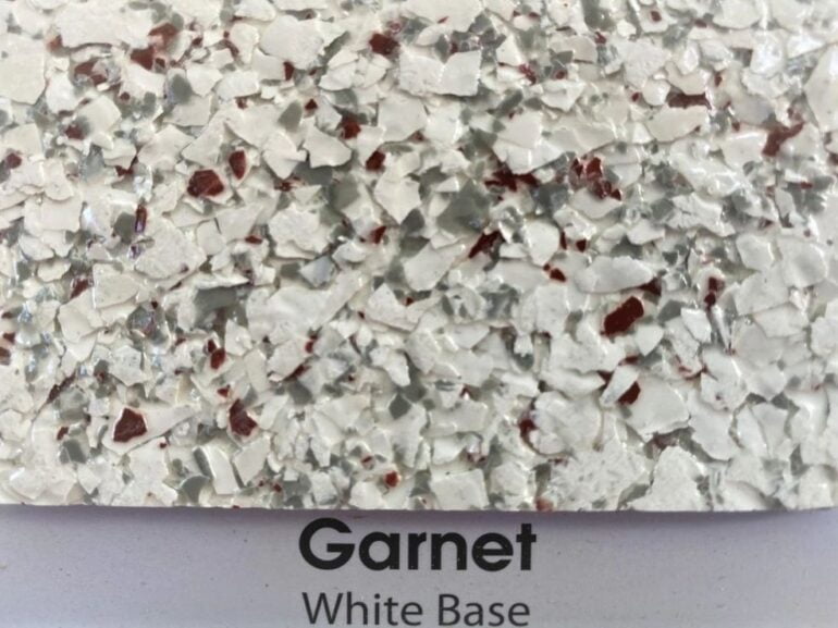 Garnet – White Base